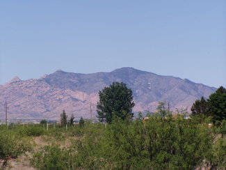 Looking west at the Dragoon Mountains
and Cochise's Stronghold