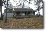 Great Cabin Located on Two Lakefront Lots