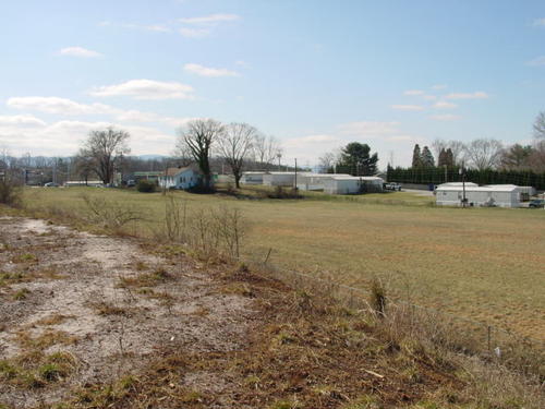 commercial property in great location maryville tennessee