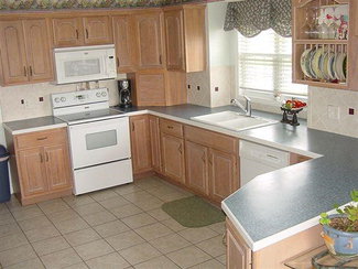 More custom Kitchen