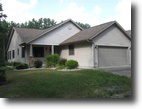 Perfectly maintained 2/3 bdrm. condo